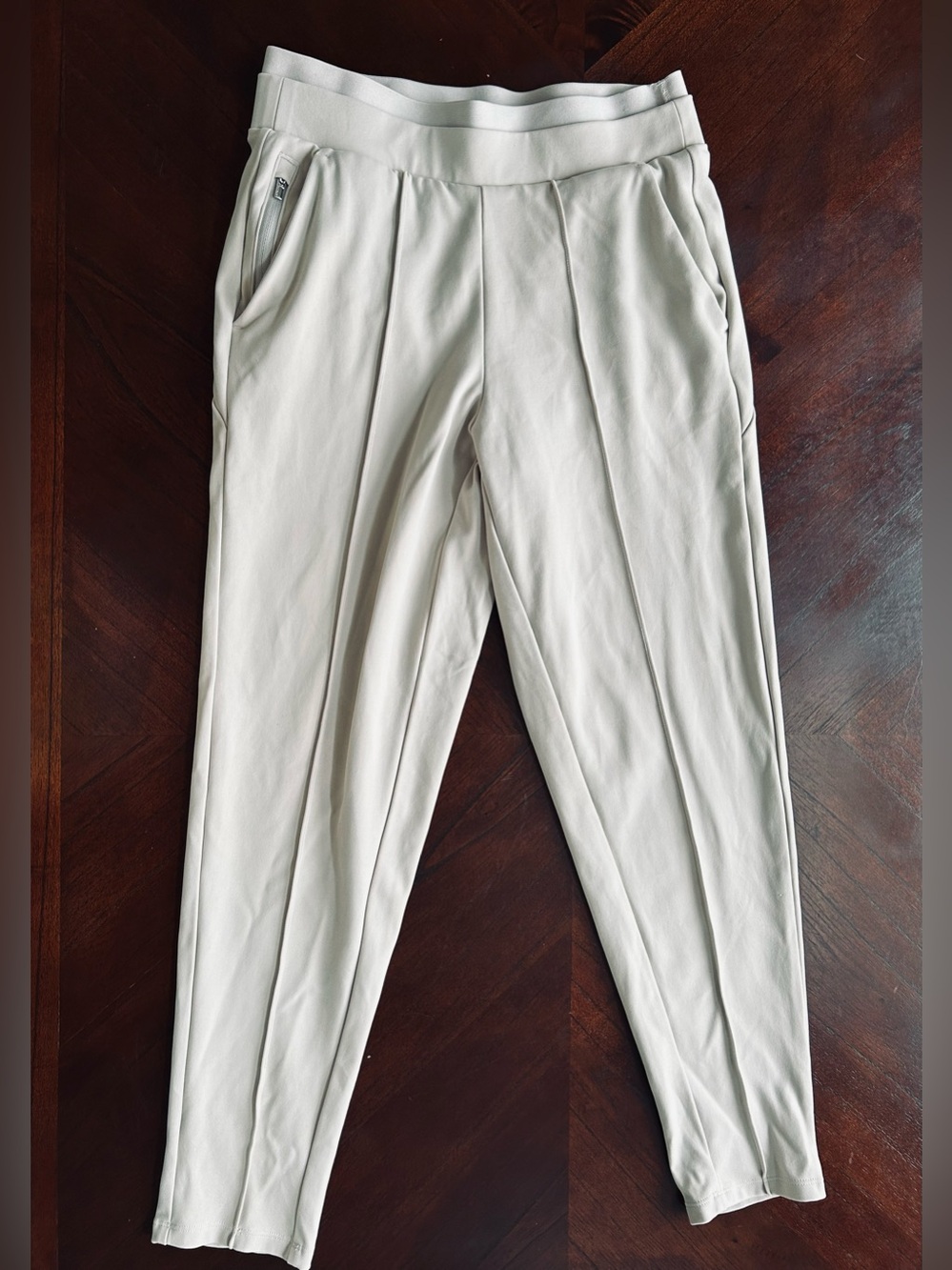 Athleta Off-White High-Rise Cropped Seamed Ankle Pants size xxs